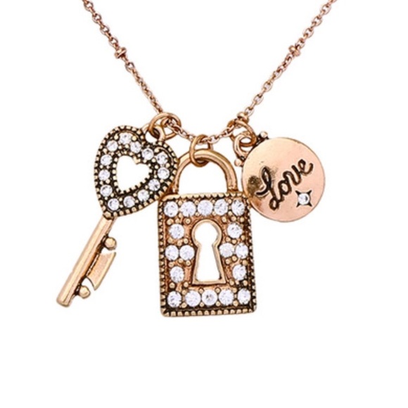 3/$25 Antique Gold Tone Key & Lock Charm Necklace - Picture 2 of 4